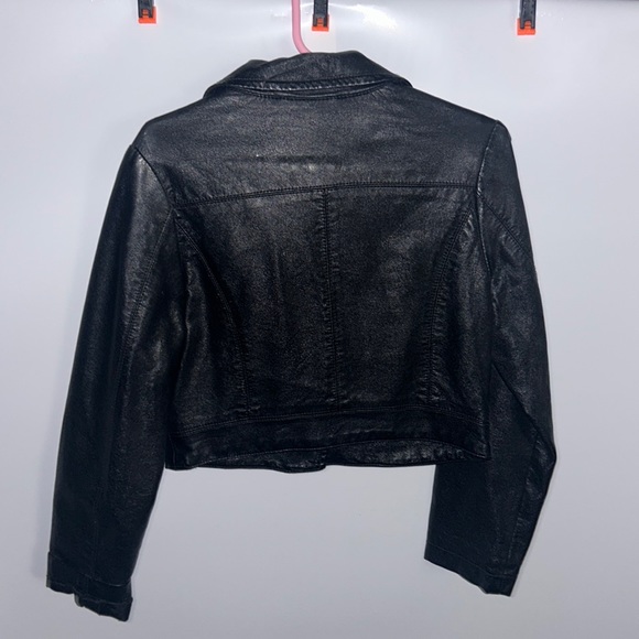 Black jaket - Picture 3 of 3